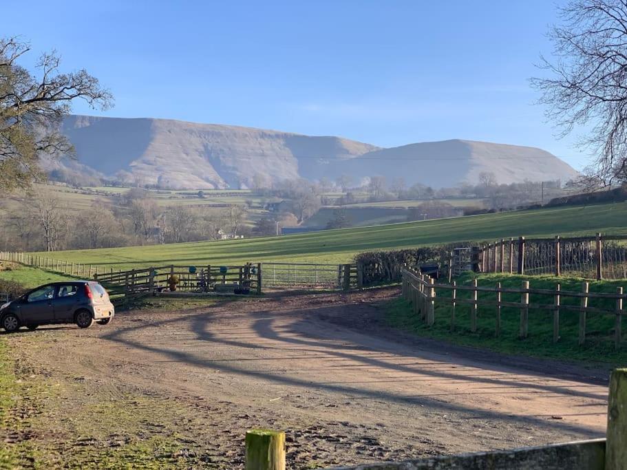 With Outstanding Views Velindre (Powys)